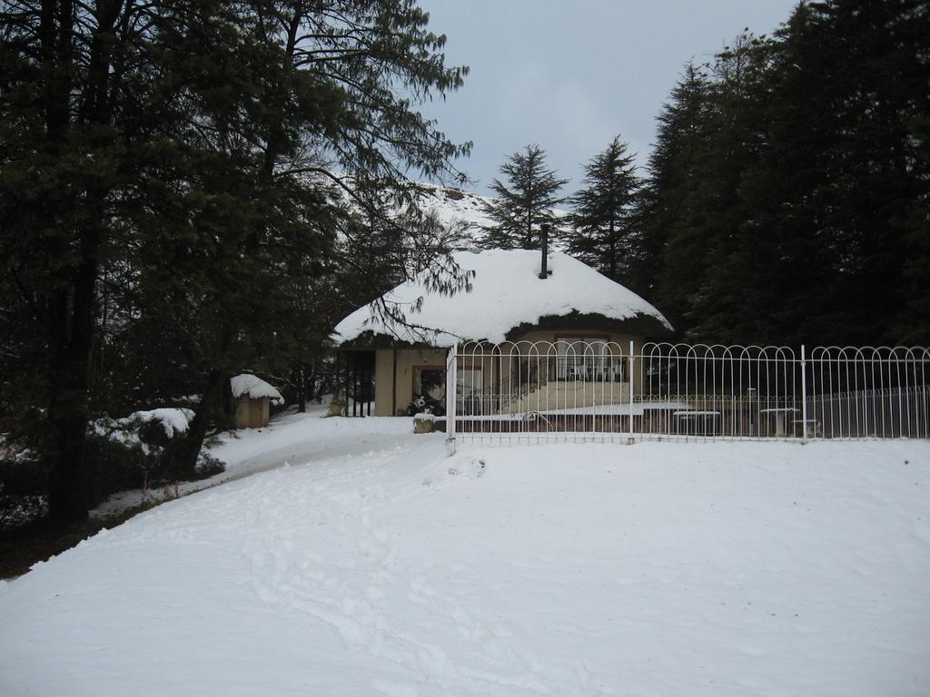 Lairds Lodge Underberg Exteriör bild